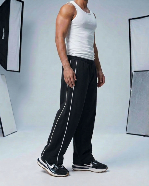 Sweatpants Black (Relaxed Fit)